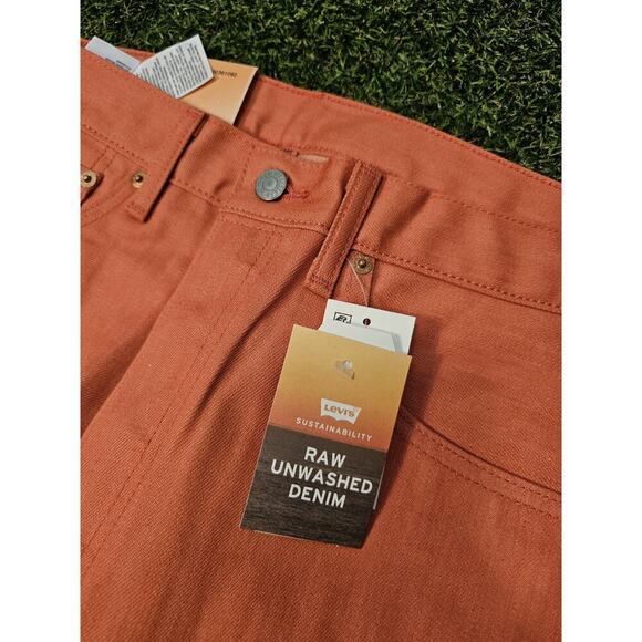 LEVI'S 501 Jeans NWT Button Fly Shrink to Fit Salmon Coral Straight Mens 33x32 - Picture 5 of 9